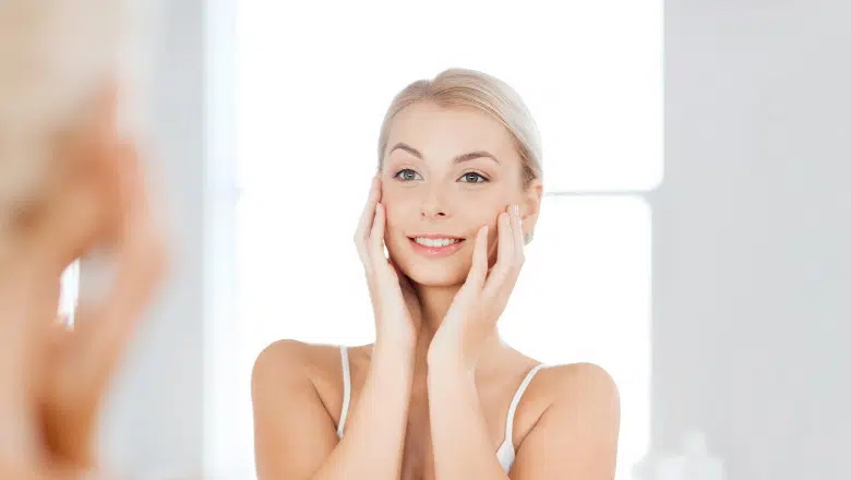 How to Tighten Sagging Skin on Your Face